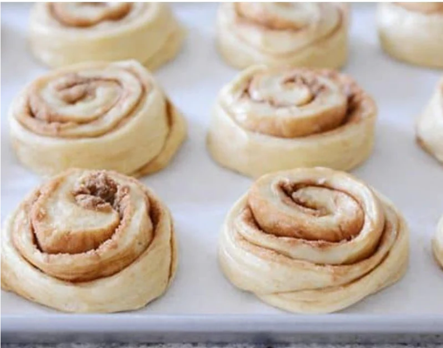 Maplehurst Proof & Bake Cinnamon Buns, 7